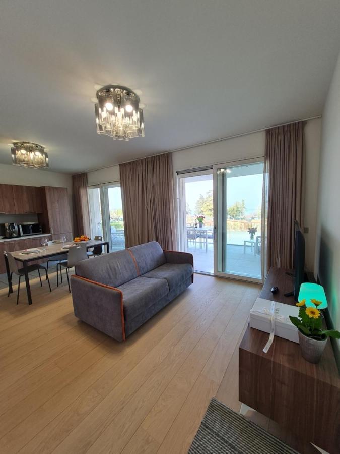 Sole Di Diana Luxury Apartments Пескиера дел Гарда Екстериор снимка