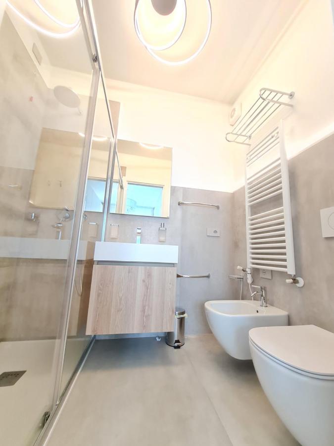 Sole Di Diana Luxury Apartments Пескиера дел Гарда Екстериор снимка